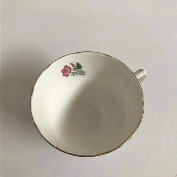 Colclough England Bone China Tea cup - Picture 3 of 4